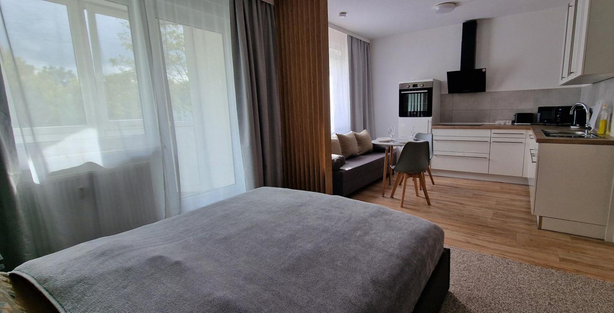 Zentrum Apartment - Oled Tv - Ps4 - Balkon - Parking Chemnitz Esterno foto