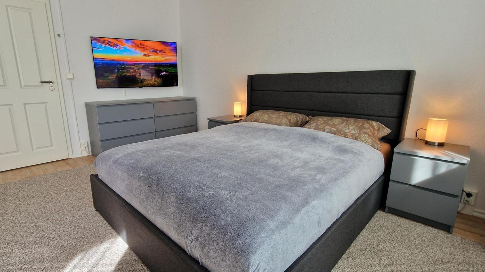 Zentrum Apartment - Oled Tv - Ps4 - Balkon - Parking Chemnitz Esterno foto